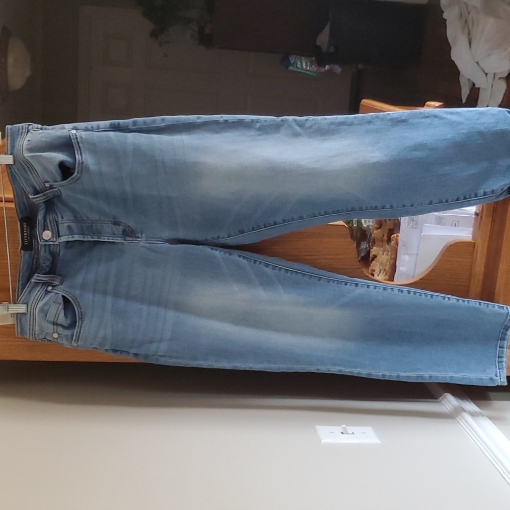 Liverpool women jeans 12/31